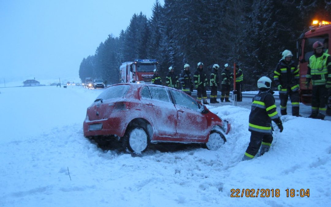 PKW Unfall Obdacher Sattel